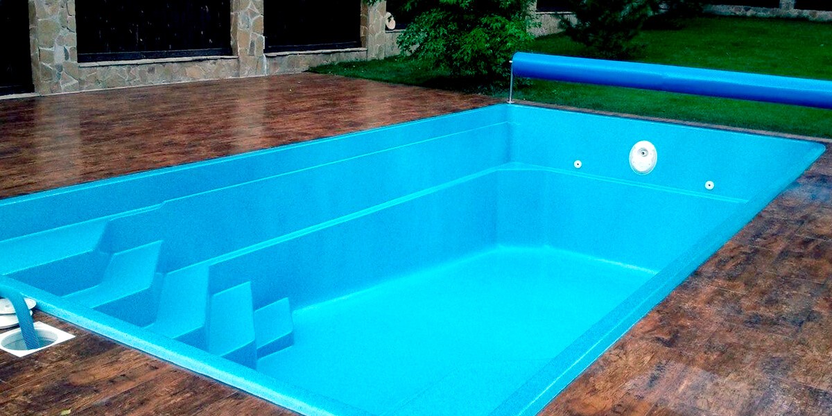 Как отремонтировать стеклопластиковые ступени для плавательных бассейнов